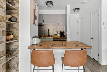 holt billionaire mountain