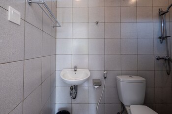 suweta homestay by supala