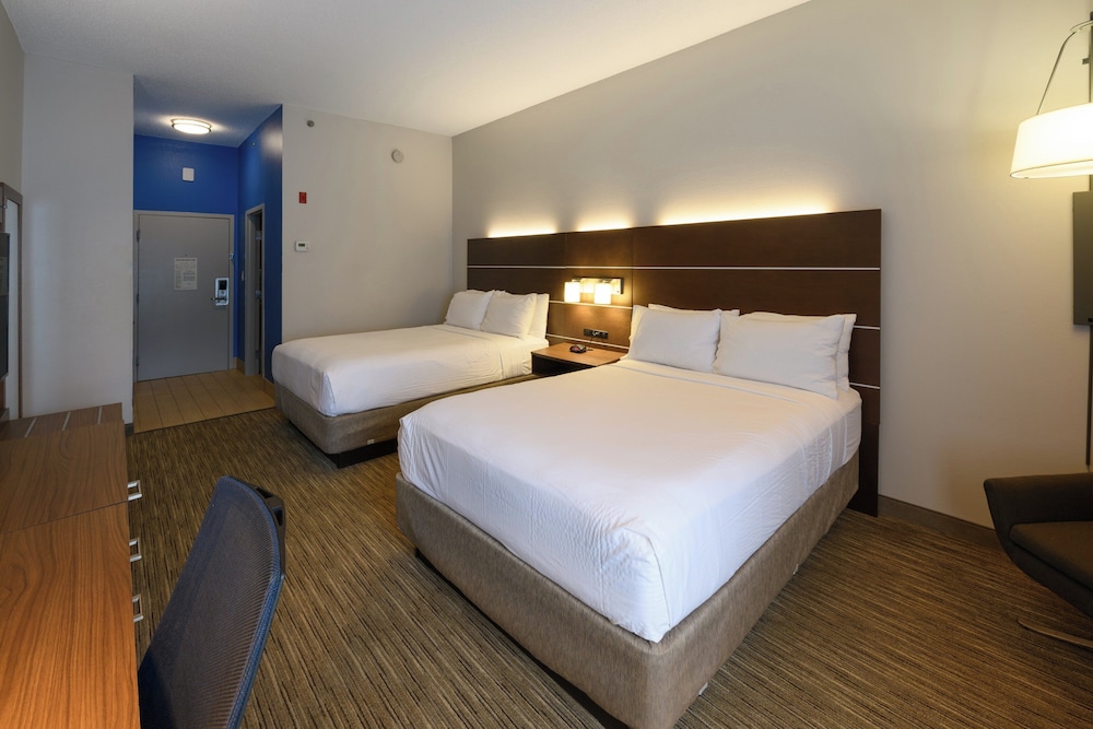 holiday inn express hotel and suites blythewood by ihg