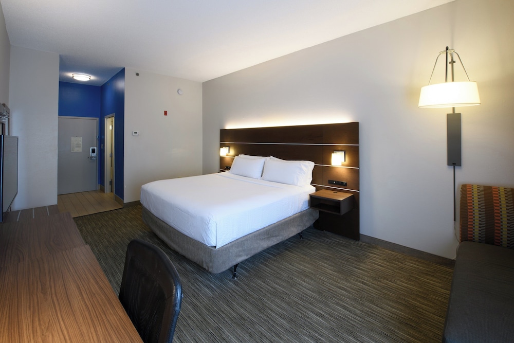 holiday inn express hotel and suites blythewood by ihg