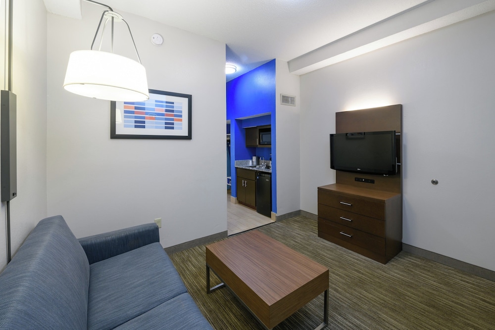 holiday inn express hotel and suites blythewood by ihg