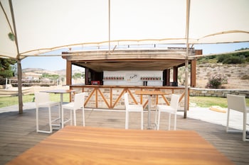 hanedan beach hotel