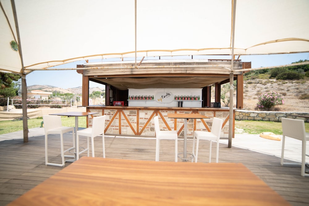 hanedan beach hotel