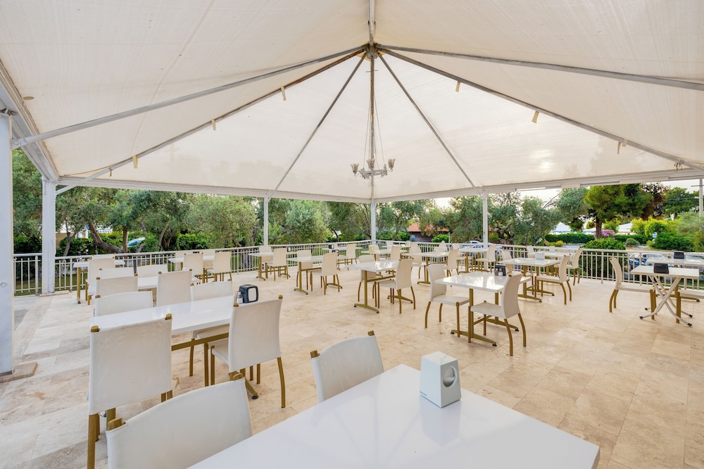 hanedan beach hotel