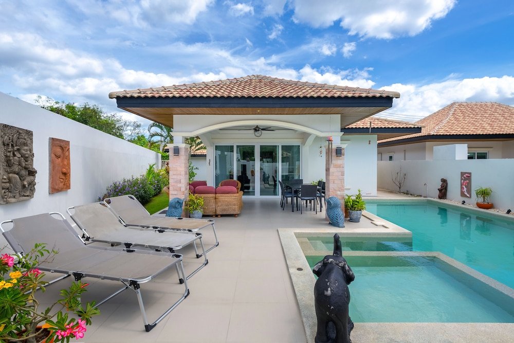 Orchid Paradise Homes Opv211,,3.5 star