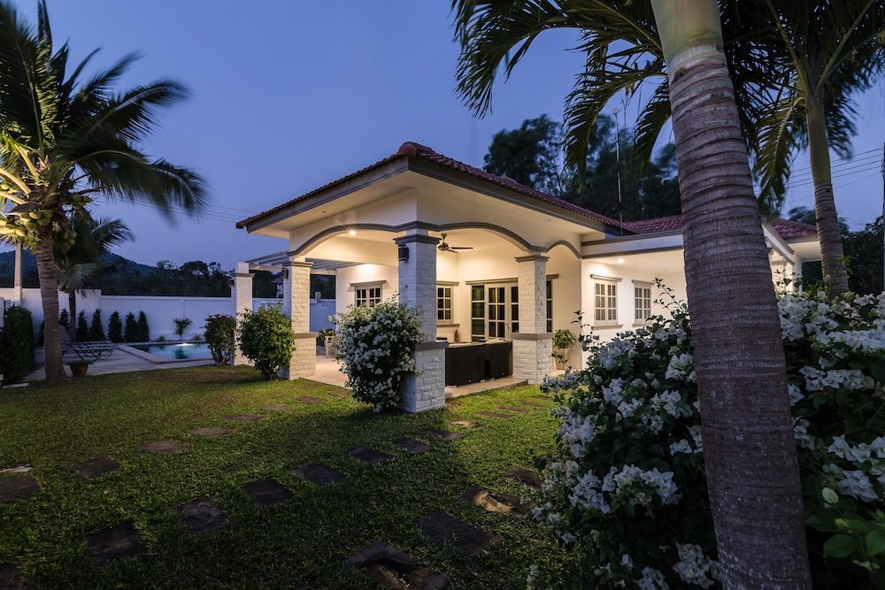 Orchid Paradise Homes Opv25,,3.5 star