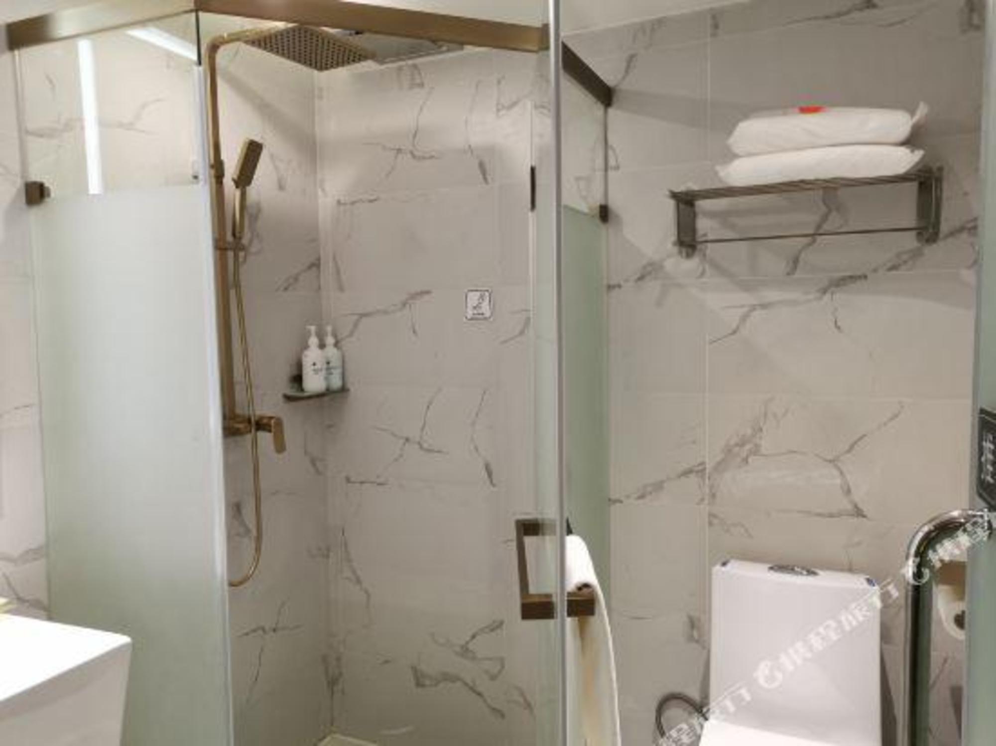 7 days inn guangzhou jingxi nanfang hospital tonghe metro station