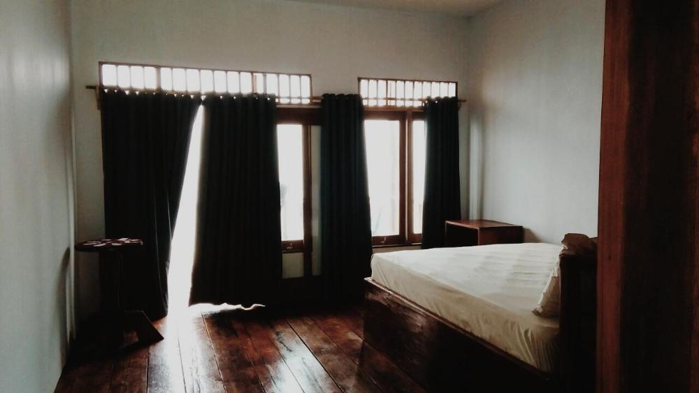 ora sunrise view