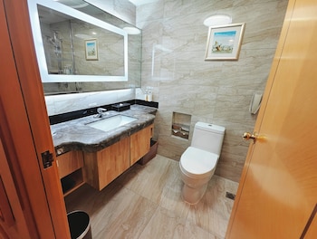 Holiday Inn Beijing Chang An West By Ihg,Beijing West Railway Station>>Beijing,4 star