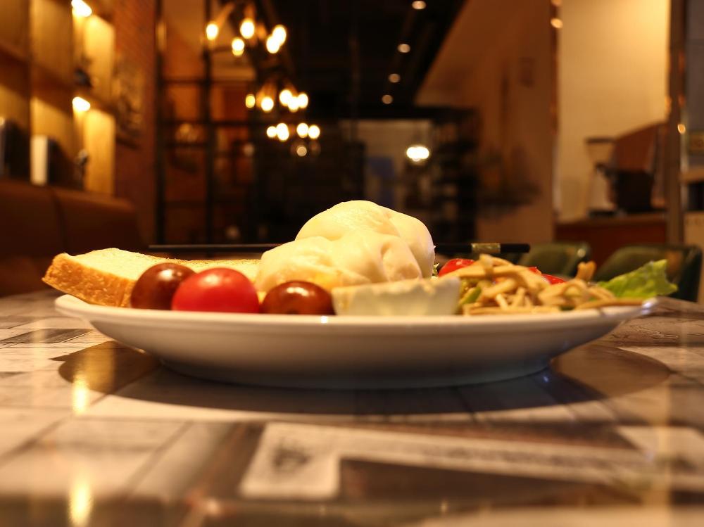 james joyce coffetel shijiazhuang zhonghua nan street xisanjiao metro station