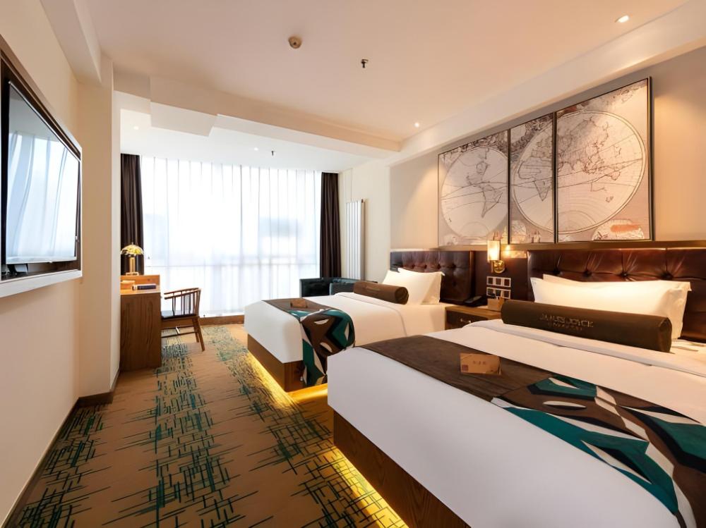 james joyce coffetel shijiazhuang zhonghua nan street xisanjiao metro station