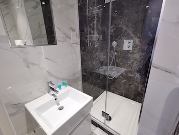 city prime apartments