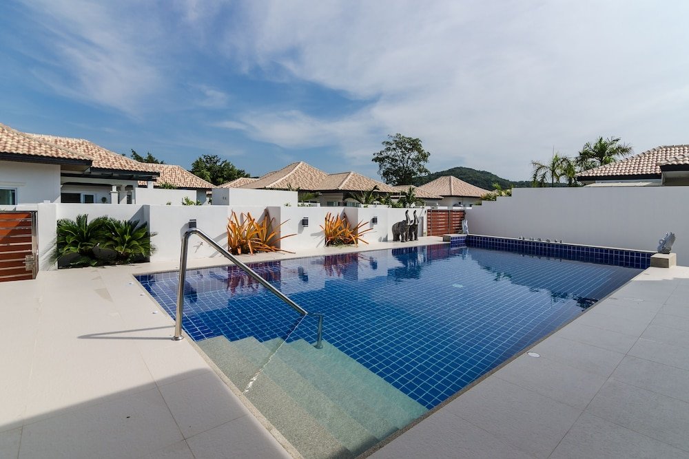 Orchid Paradise Homes Opv313,,3.5 star