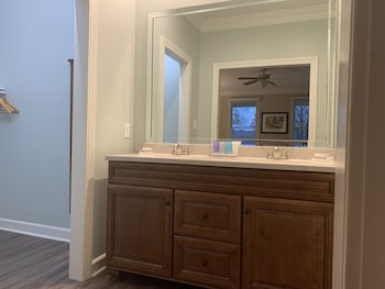 The Village At Riverlanding,Carolina Beach>>Cape Fear River,3.5 star