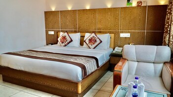 hotel asian plaza dharamshala