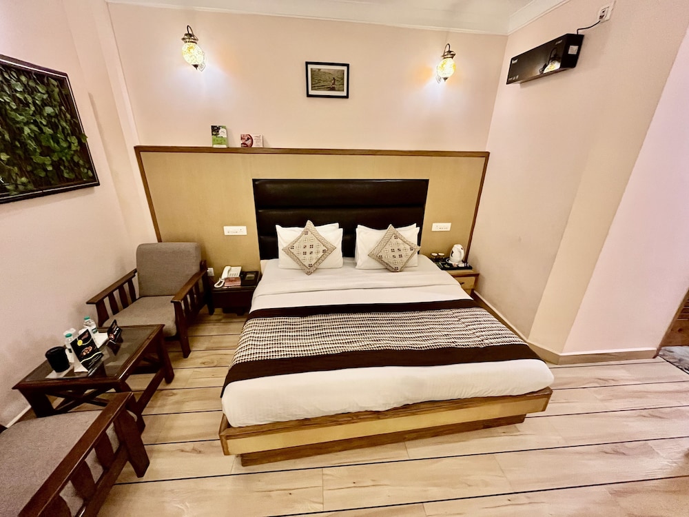 hotel asian plaza dharamshala