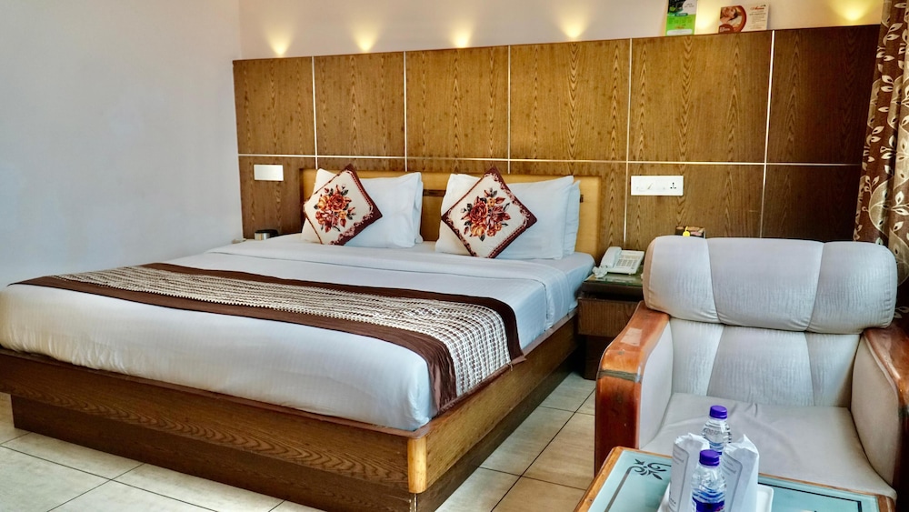 hotel asian plaza dharamshala