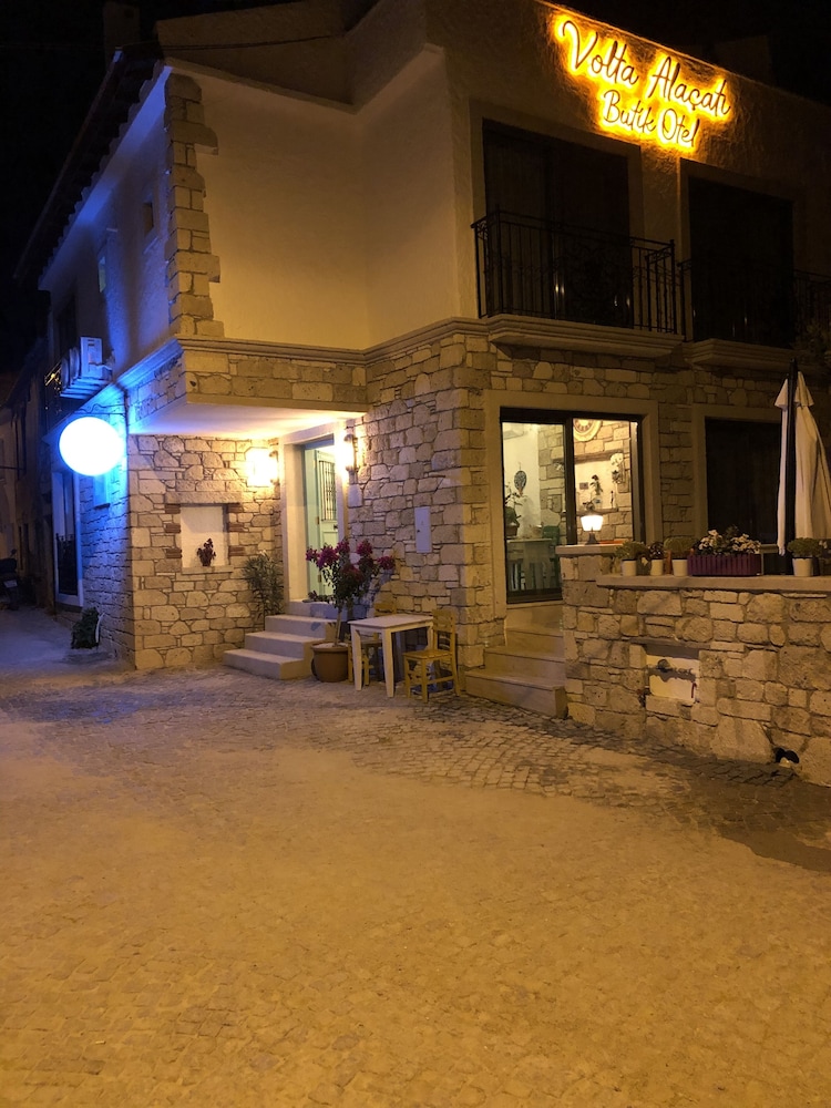 volta alacati butik otel
