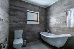 the melva guest house