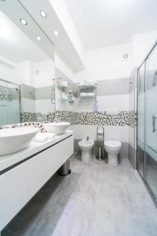 Relais Trevi 95 Boutique Hotel - Adults Only,Rome>>Lazio,4 star
