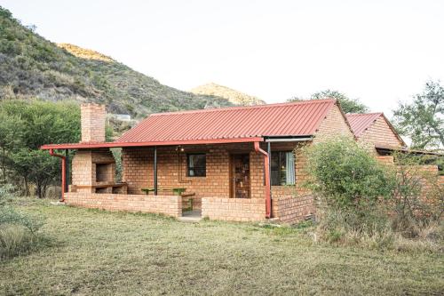 otavi vineyards self catering and camping