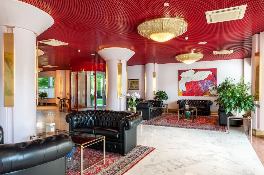 agora palace hotel