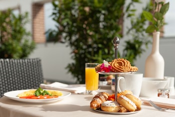 agora palace hotel