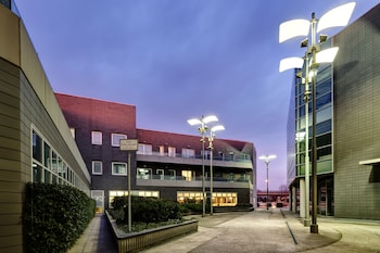 Hotel La Favorita,Manerba Del Garda>>Castiglione Delle Stiviere,4 star