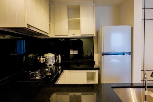 brand new 2br the branz apartment