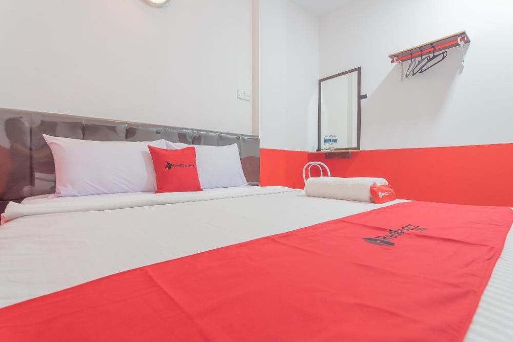 reddoorz pasar melayu sagulung batam