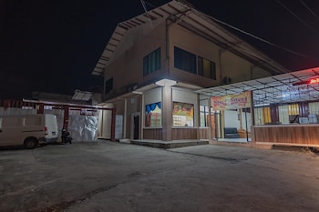 reddoorz plus bukit cinta street