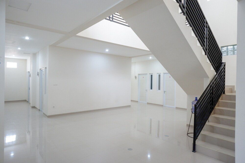 reddoorz near pacific mall tegal 2