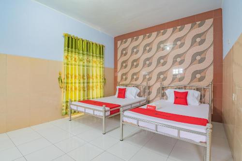 reddoorz syariah tambak mekar street subang