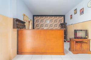 reddoorz syariah tambak mekar street subang