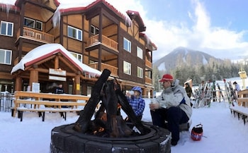 cornerstone lodge
