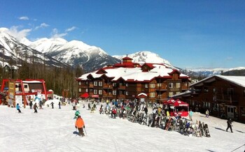 cornerstone lodge
