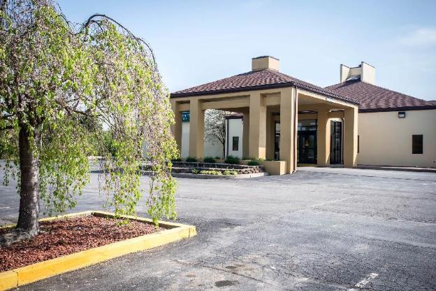 quality inn new columbia lewisburg