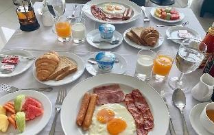 la vie en rose hotel