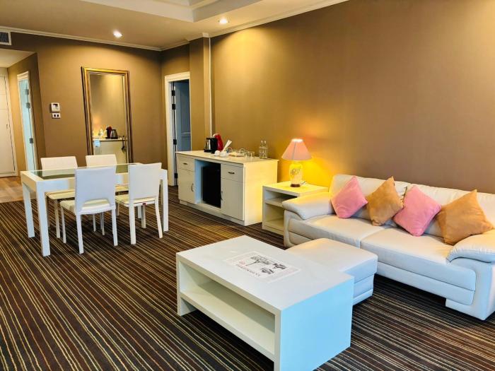 la vie en rose hotel