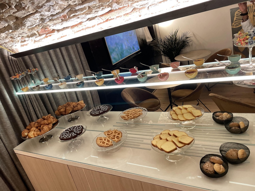 le funi hotel
