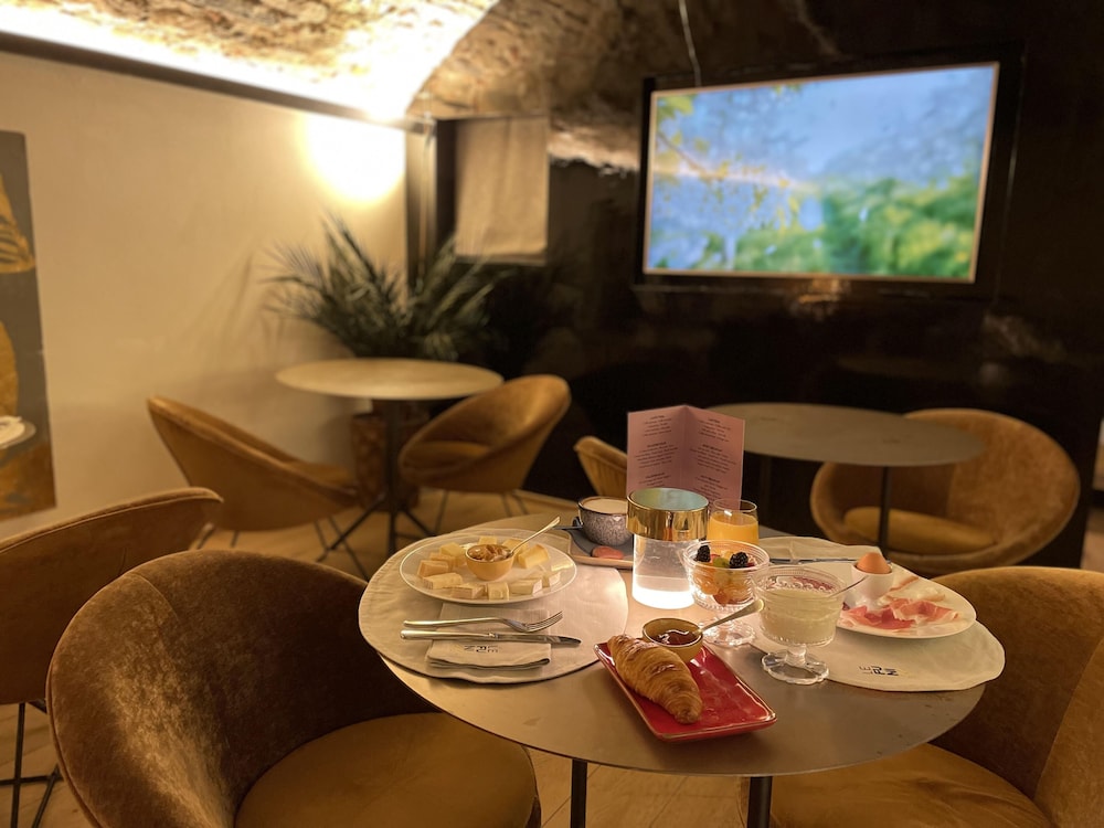 le funi hotel