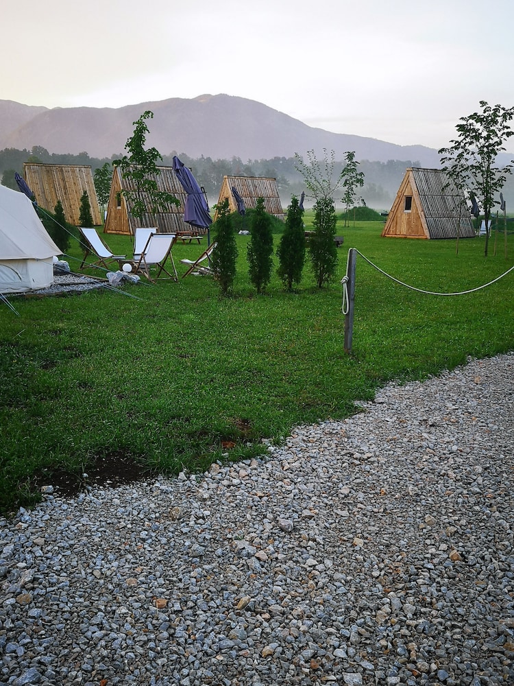 camping garden park