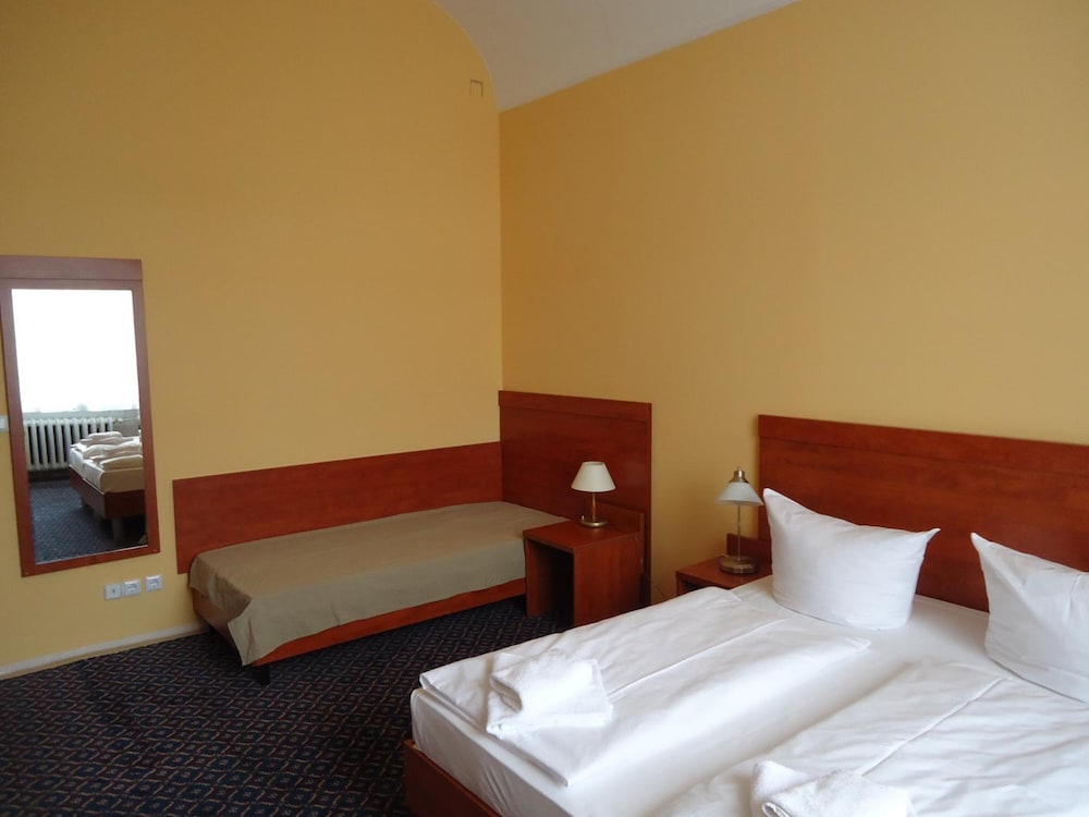city hotel am kurfuerstendamm