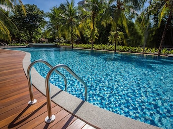 narita hotel surabaya