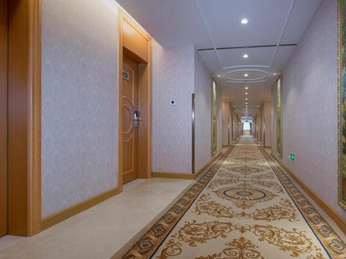 vienna hotel zhangzhou jiaomei wanyi square store