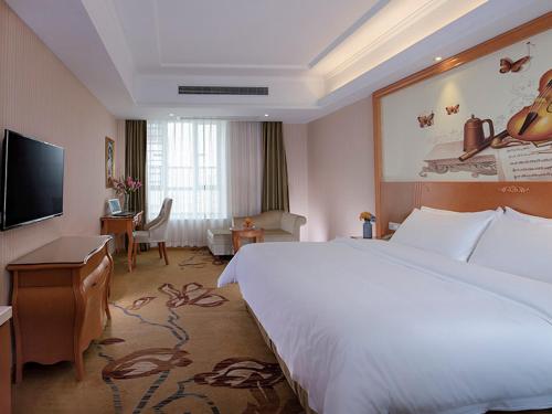 vienna hotel zhangzhou jiaomei wanyi square store