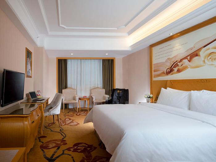 vienna international hotel chenzhou wuling square shop