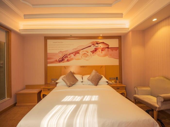 vienna international hotel chenzhou wuling square shop