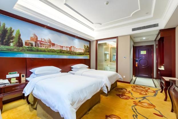 vienna international hotel zhuzhou liyu store