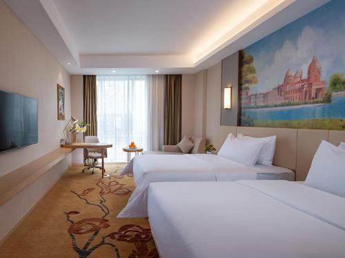 vienna international hotel guangdong yunfu emerging new city plaza store